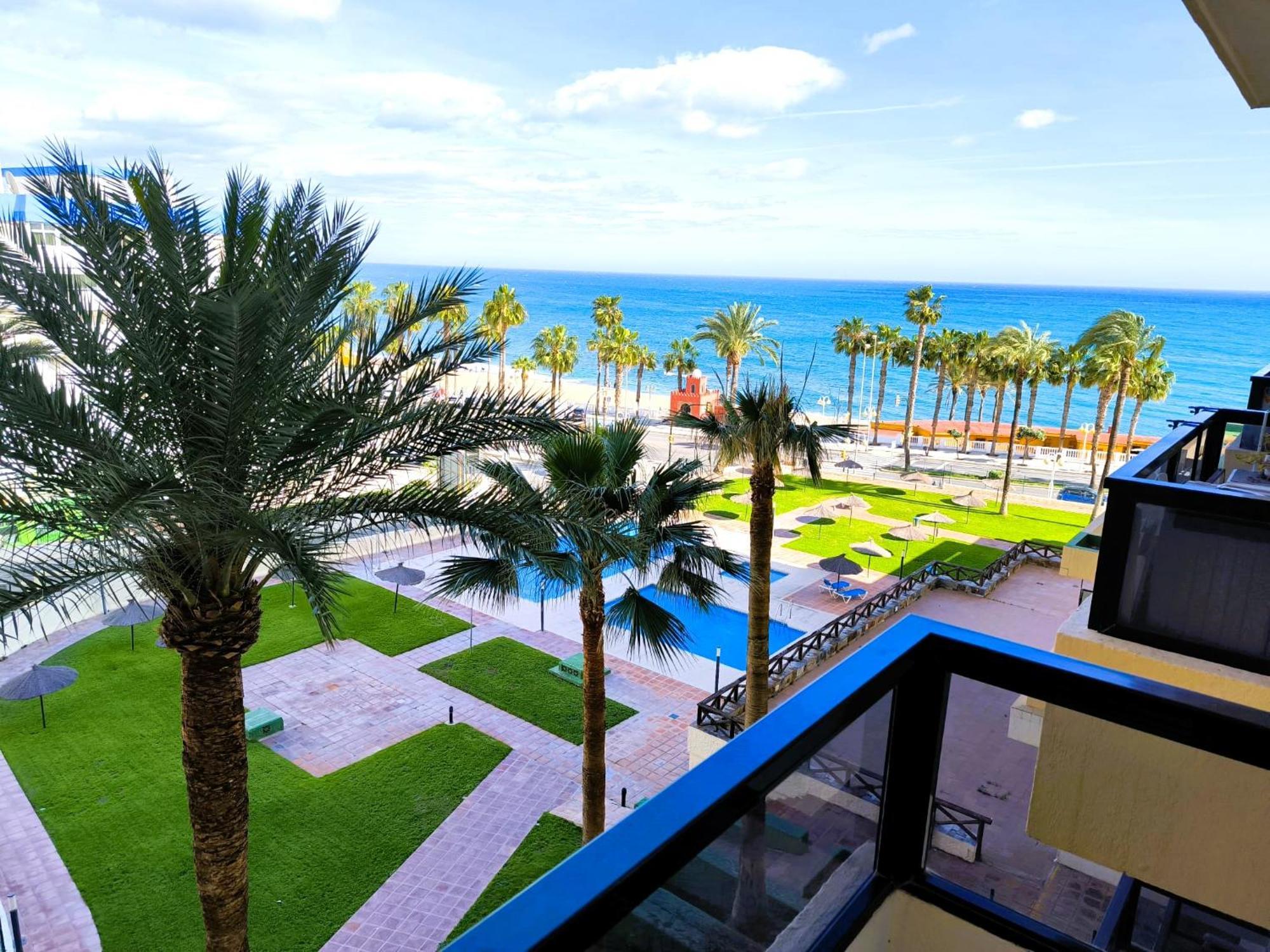 Appartamento Estudio Duplex A 150 Metros De La Playa Benalmádena